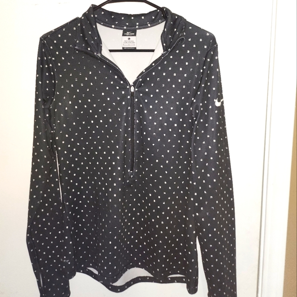 Womens Nike Pro-Fit half zip pullover Large